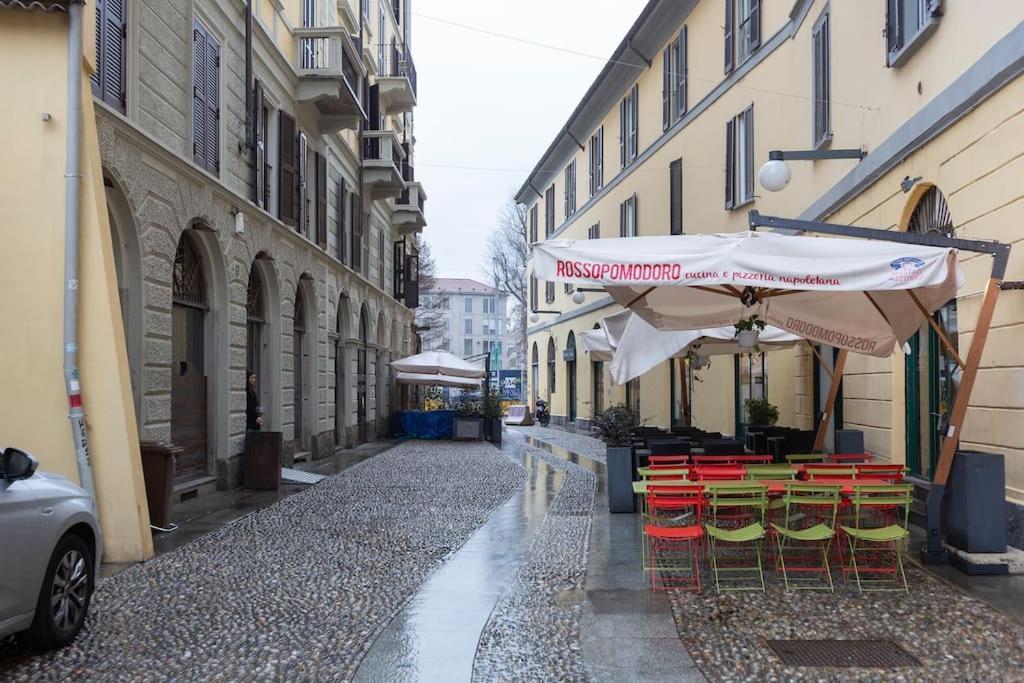 My Charming Apartments In Centro Citta-San Lorenzo Suite Milan Exterior photo